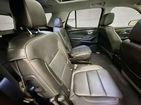 Used 2020 Chevrolet Traverse Premier w/ Redline Edition AWD/4WD image 31