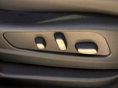 Certified 2024 Cadillac XT5 Premium Luxury w/ LPO, Floor Liner Package image 29