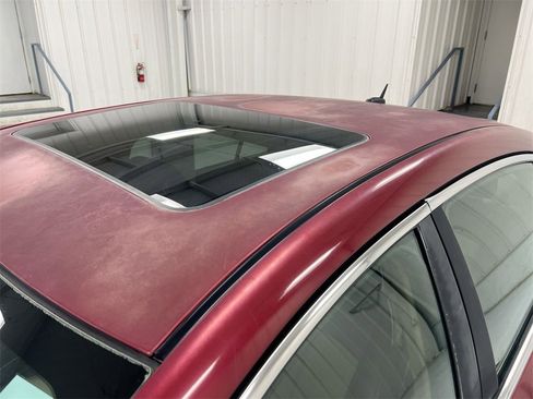 Used 2008 Chevrolet Malibu LTZ image 30