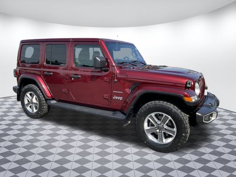 Used 2021 Jeep Wrangler Unlimited Sahara w/ Uconnect 4C Nav & Sound Group image 1