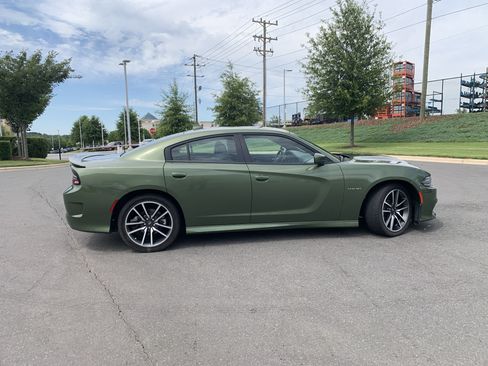 Certified 2022 Dodge Charger R/T w/ Plus Group RWD image 11