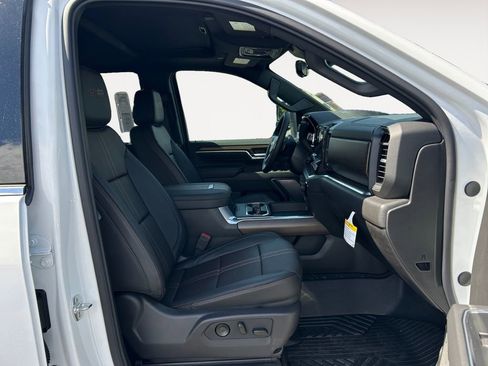 New 2026 Chevrolet Silverado 3500 High Country w/ High Country Premium Package AWD/4WD image 10