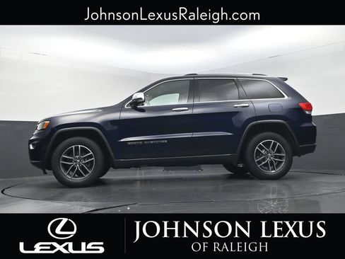 Used 2017 Jeep Grand Cherokee Limited AWD/4WD image 22
