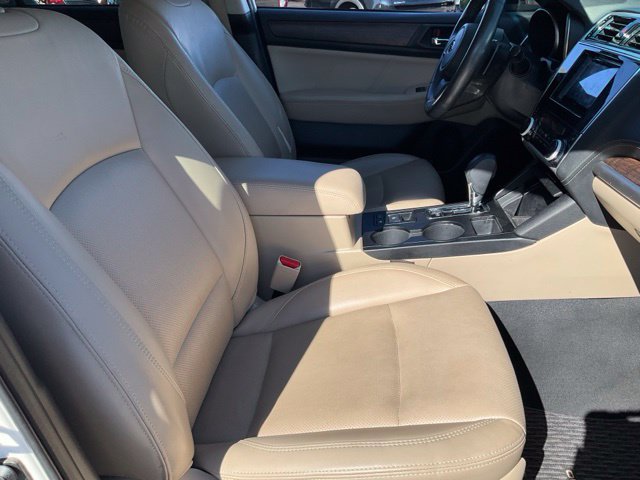 Used 2018 Subaru Outback 2.5i Limited AWD/4WD image 21