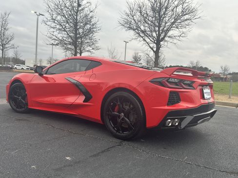 Used 2020 Chevrolet Corvette Stingray Preferred Cpe w/ 2LT Preferred Equipment Group image 7