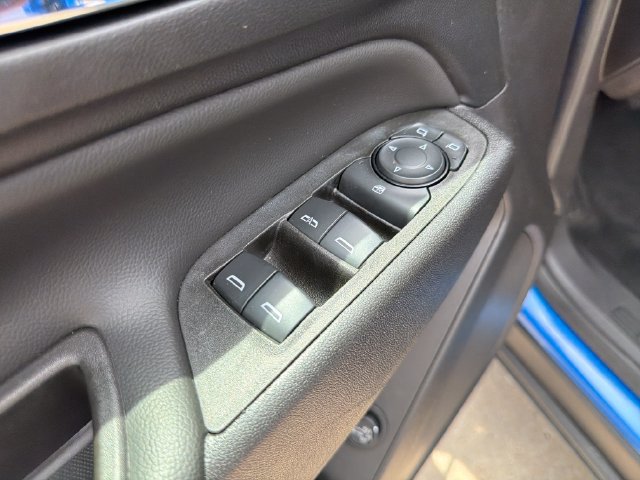 Used 2024 Chevrolet Equinox LT AWD/4WD image 13