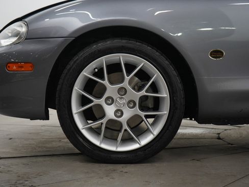 Used 2002 MAZDA MX-5 Miata SE RWD image 24