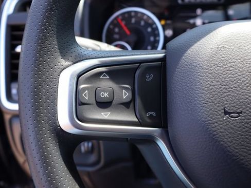 New 2026 RAM 1500 Express AWD/4WD image 16