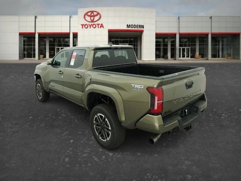 New 2026 Toyota Tacoma TRD Sport AWD/4WD image 8