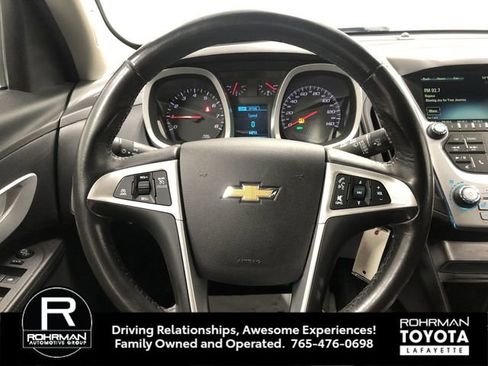 Used 2017 Chevrolet Equinox LT w/ Convenience Package image 16