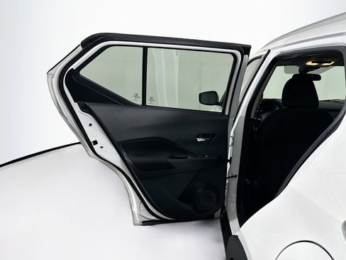 Used 2024 Nissan Kicks SV image 25