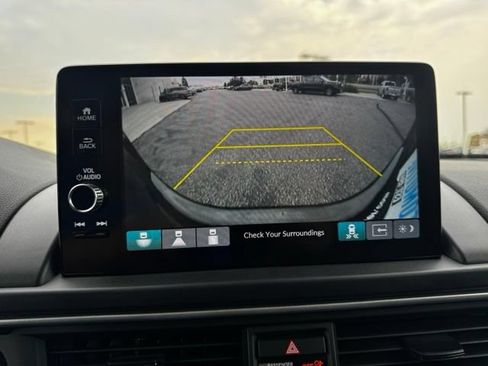 Used 2023 Honda Pilot EX-L image 31