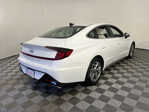 Used 2023 Hyundai Sonata SEL FWD image 8