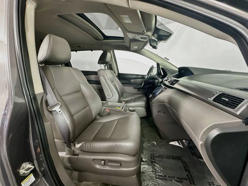 Used 2014 Honda Odyssey EX-L image 30