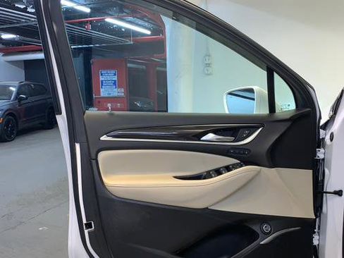 Used 2020 Buick Enclave Premium w/ Sun and Sites Package image 13