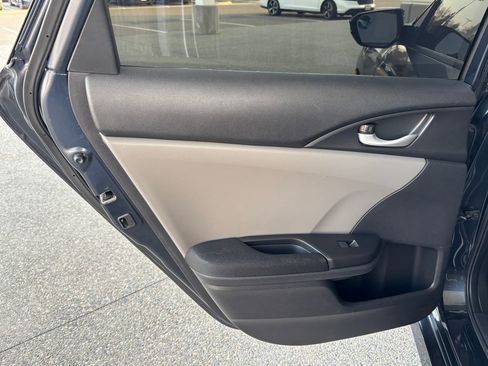 Used 2019 Honda Civic EX image 26