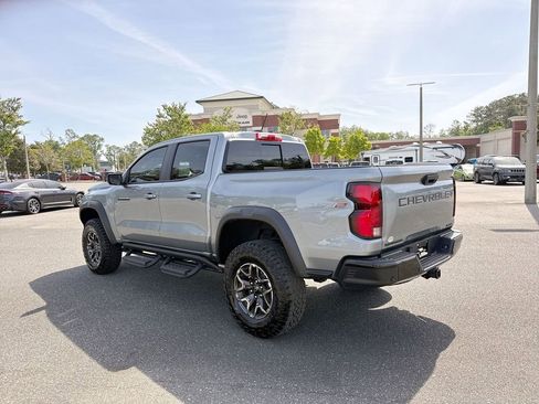Used 2025 Chevrolet Colorado ZR2 image 5