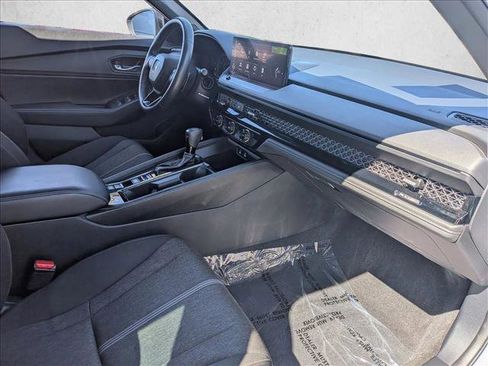Used 2023 Honda Accord EX image 20