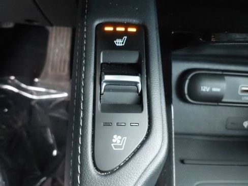 Used 2020 Kia Telluride EX w/ EX Premium Package FWD image 25