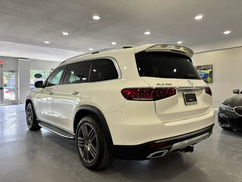 Used 2022 Mercedes-Benz GLS 450 GLS 450 4MATIC Sport Utility 4 image 5