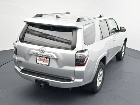 Used 2024 Toyota 4Runner SR5 AWD/4WD image 26