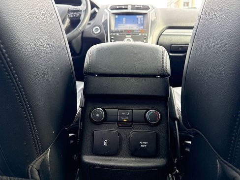 Used 2017 Ford Explorer Sport image 19