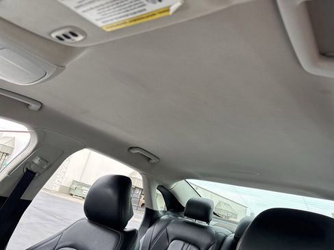 Used 2015 Lincoln MKZ FWD image 27