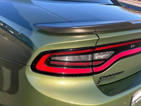 Used 2023 Dodge Charger SXT w/ Blacktop Package image 29