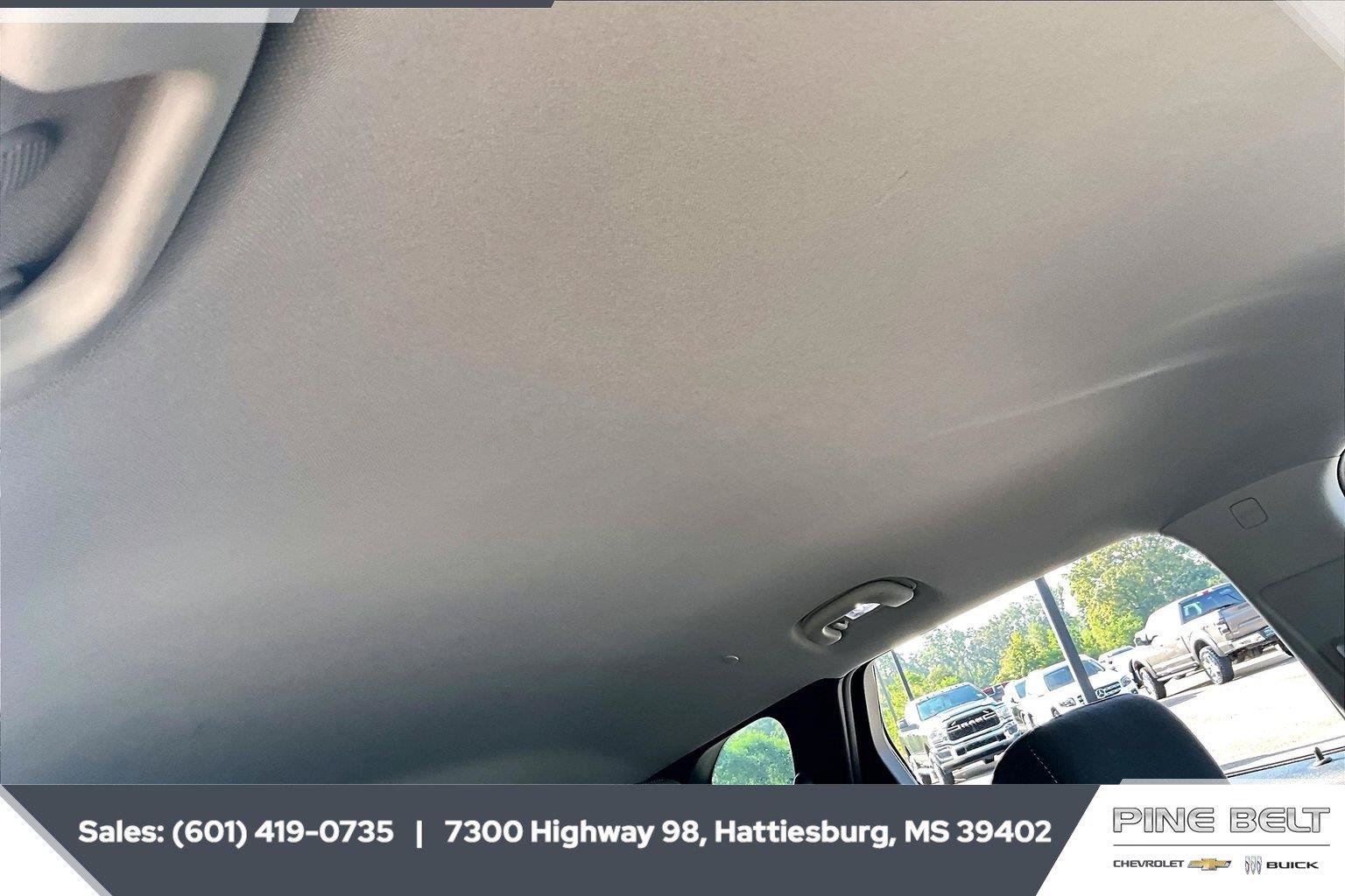 Used 2024 Chevrolet Blazer LT w/ Convenience Package FWD image 16