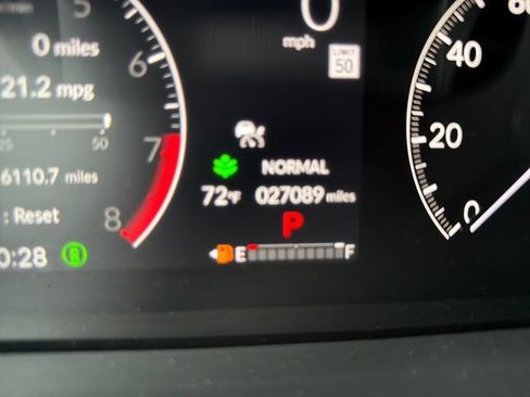 Used 2025 Honda Odyssey EX-L image 25