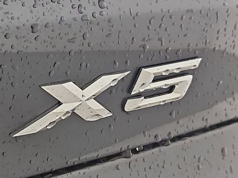 Used 2020 BMW X5 xDrive40i w/ Convenience Package AWD/4WD image 12