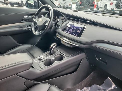 Used 2020 Cadillac XT4 Premium Luxury image 23