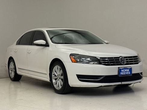 Used 2012 Volkswagen Passat 2.5 SEL image 4