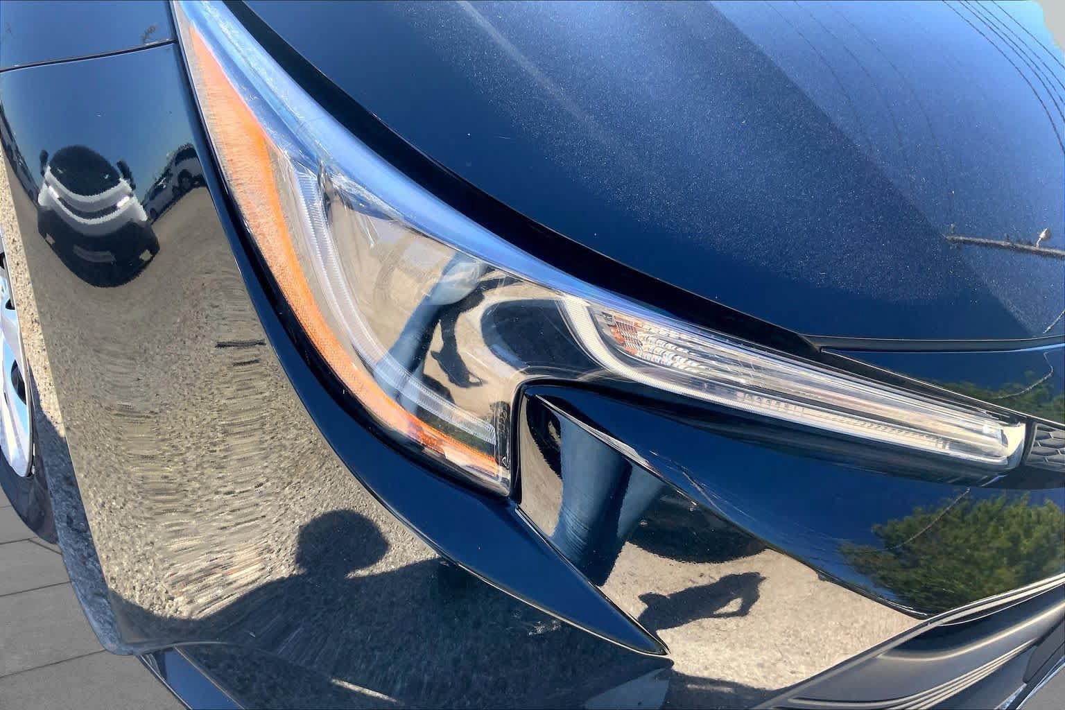 Used 2025 Toyota Corolla LE FWD image 27