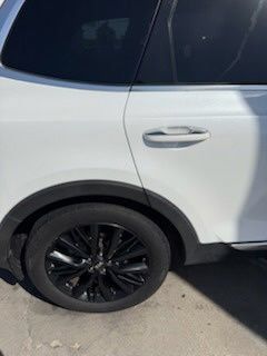 Used 2020 Kia Telluride SX w/ SX Prestige Package AWD/4WD image 2