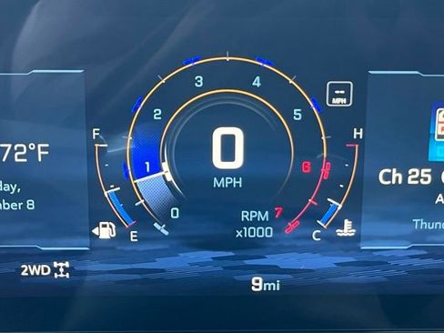 New 2026 Chevrolet Equinox LT w/ Convenience Package II image 12