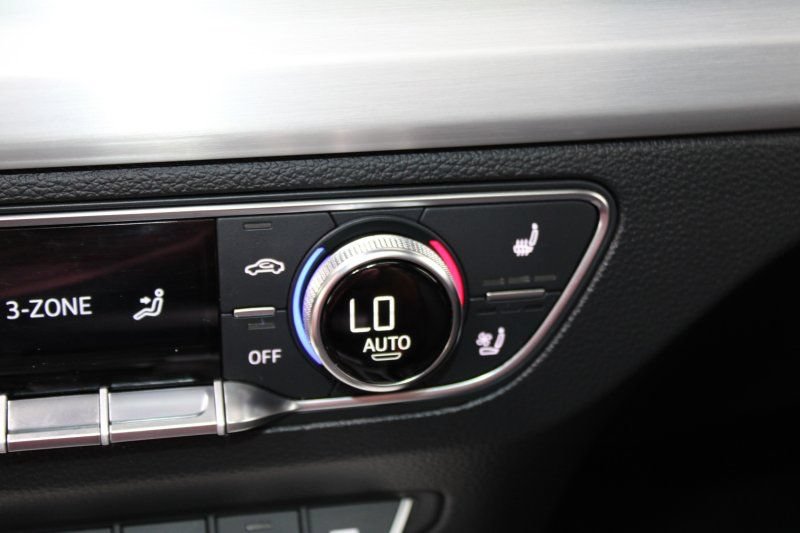 Used 2018 Audi SQ5 Premium Plus w/ S Sport Package AWD/4WD image 30