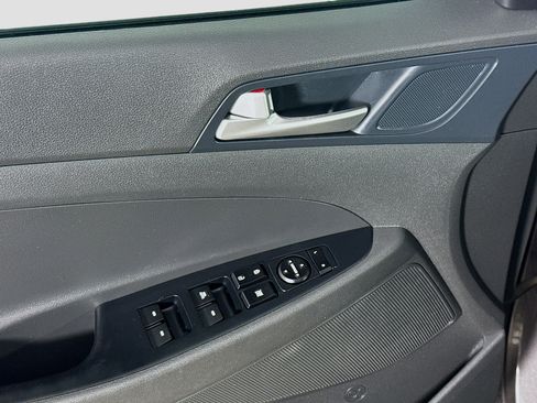 Used 2020 Hyundai Tucson Value image 24