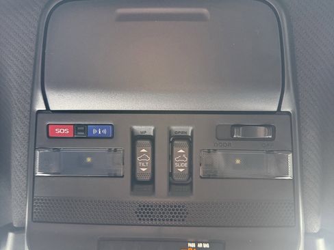 New 2026 Subaru Outback Limited XT image 31