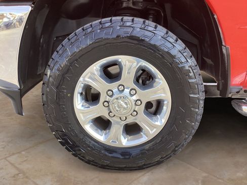 Used 2024 RAM 2500 Big Horn w/ Bed Utility Group AWD/4WD image 31