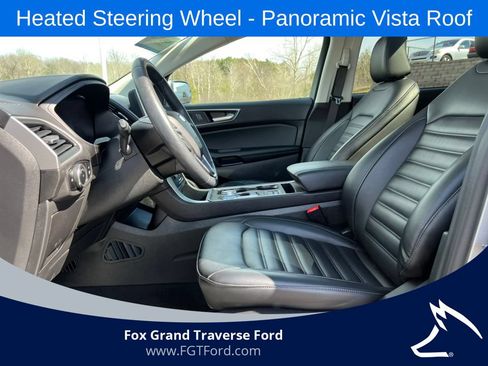Certified 2024 Ford Edge SEL w/ Convenience Package AWD/4WD image 3