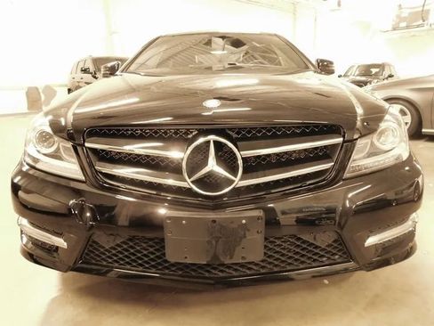 Used 2014 Mercedes-Benz C 250 Coupe image 9