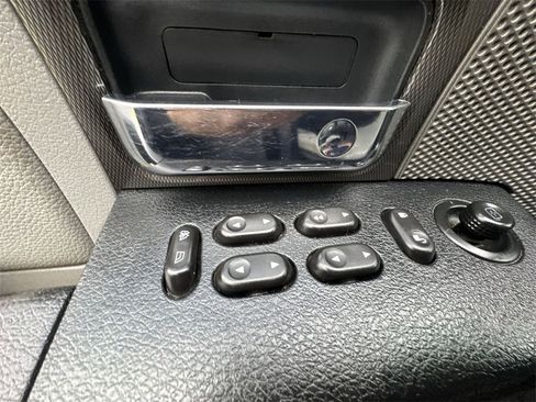 Used 2005 Ford F150 FX4 image 13