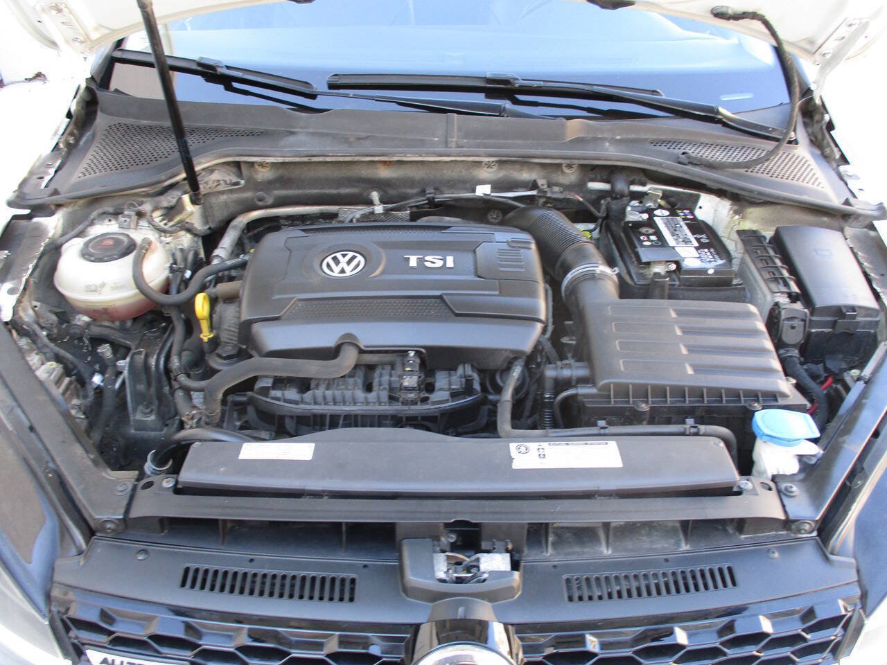Used 2019 Volkswagen Golf Alltrack S AWD/4WD image 36