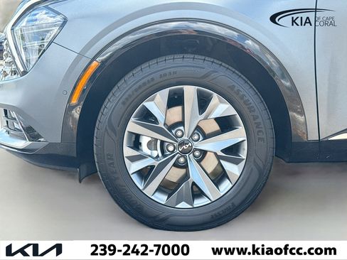 Used 2025 Kia Sportage SX Prestige AWD/4WD image 41