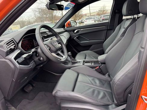 Used 2025 Audi Q3 2.0T Premium w/ Convenience Package image 15