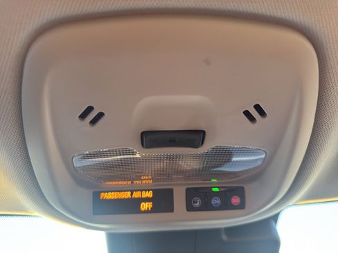 Used 2024 Chevrolet Trax ACTIV w/ Driver Confidence Package image 23