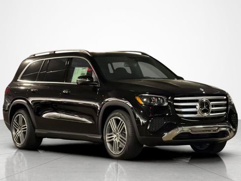 New 2026 Mercedes-Benz GLS 450 4MATIC image 7
