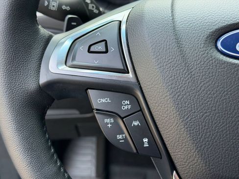 Used 2020 Ford Edge SEL w/ Convenience Package AWD/4WD image 15