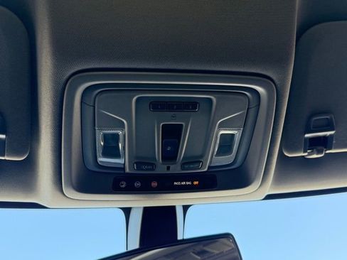 Used 2021 Chevrolet Silverado 1500 LT Trail Boss w/ Convenience Package II image 40